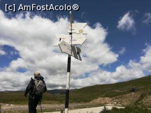 [P30] Răscruce de drumuri » foto by Mika
 - 
<span class="allrVoted glyphicon glyphicon-heart hidden" id="av1086367"></span>
<a class="m-l-10 hidden" id="sv1086367" onclick="voting_Foto_DelVot(,1086367,4076)" role="button">șterge vot <span class="glyphicon glyphicon-remove"></span></a>
<a id="v91086367" class=" c-red"  onclick="voting_Foto_SetVot(1086367)" role="button"><span class="glyphicon glyphicon-heart-empty"></span> <b>LIKE</b> = Votează poza</a> <img class="hidden"  id="f1086367W9" src="/imagini/loader.gif" border="0" /><span class="AjErrMes hidden" id="e1086367ErM"></span>