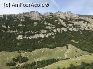 [P04] De la Peștera la Vf. Omu » foto by Mika
 - 
<span class="allrVoted glyphicon glyphicon-heart hidden" id="av1112803"></span>
<a class="m-l-10 hidden" id="sv1112803" onclick="voting_Foto_DelVot(,1112803,4076)" role="button">șterge vot <span class="glyphicon glyphicon-remove"></span></a>
<a id="v91112803" class=" c-red"  onclick="voting_Foto_SetVot(1112803)" role="button"><span class="glyphicon glyphicon-heart-empty"></span> <b>LIKE</b> = Votează poza</a> <img class="hidden"  id="f1112803W9" src="/imagini/loader.gif" border="0" /><span class="AjErrMes hidden" id="e1112803ErM"></span>