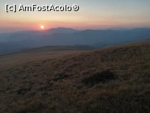 [P12] Apus de soare pe Vârful Vânturiș » foto by Mika
 - 
<span class="allrVoted glyphicon glyphicon-heart hidden" id="av1119745"></span>
<a class="m-l-10 hidden" id="sv1119745" onclick="voting_Foto_DelVot(,1119745,4076)" role="button">șterge vot <span class="glyphicon glyphicon-remove"></span></a>
<a id="v91119745" class=" c-red"  onclick="voting_Foto_SetVot(1119745)" role="button"><span class="glyphicon glyphicon-heart-empty"></span> <b>LIKE</b> = Votează poza</a> <img class="hidden"  id="f1119745W9" src="/imagini/loader.gif" border="0" /><span class="AjErrMes hidden" id="e1119745ErM"></span>