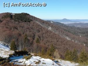 [P14] In depărtare se vedea Măgura Codlei » foto by Mika
 - 
<span class="allrVoted glyphicon glyphicon-heart hidden" id="av1151889"></span>
<a class="m-l-10 hidden" id="sv1151889" onclick="voting_Foto_DelVot(,1151889,4076)" role="button">șterge vot <span class="glyphicon glyphicon-remove"></span></a>
<a id="v91151889" class=" c-red"  onclick="voting_Foto_SetVot(1151889)" role="button"><span class="glyphicon glyphicon-heart-empty"></span> <b>LIKE</b> = Votează poza</a> <img class="hidden"  id="f1151889W9" src="/imagini/loader.gif" border="0" /><span class="AjErrMes hidden" id="e1151889ErM"></span>