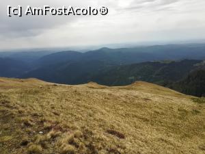 [P09] De jur imprejur creste montane » foto by Mika
 - 
<span class="allrVoted glyphicon glyphicon-heart hidden" id="av1166432"></span>
<a class="m-l-10 hidden" id="sv1166432" onclick="voting_Foto_DelVot(,1166432,4076)" role="button">șterge vot <span class="glyphicon glyphicon-remove"></span></a>
<a id="v91166432" class=" c-red"  onclick="voting_Foto_SetVot(1166432)" role="button"><span class="glyphicon glyphicon-heart-empty"></span> <b>LIKE</b> = Votează poza</a> <img class="hidden"  id="f1166432W9" src="/imagini/loader.gif" border="0" /><span class="AjErrMes hidden" id="e1166432ErM"></span>