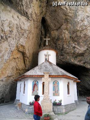 [P13] Bisericuta unde a slujit si fratele meu in urma cu mai bine de 25 de ani » foto by pepsi70ro
 - 
<span class="allrVoted glyphicon glyphicon-heart hidden" id="av350447"></span>
<a class="m-l-10 hidden" id="sv350447" onclick="voting_Foto_DelVot(,350447,4076)" role="button">șterge vot <span class="glyphicon glyphicon-remove"></span></a>
<a id="v9350447" class=" c-red"  onclick="voting_Foto_SetVot(350447)" role="button"><span class="glyphicon glyphicon-heart-empty"></span> <b>LIKE</b> = Votează poza</a> <img class="hidden"  id="f350447W9" src="/imagini/loader.gif" border="0" /><span class="AjErrMes hidden" id="e350447ErM"></span>