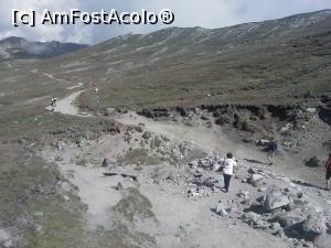 [P14] De la Babe si Sfinx, pornim mai departe, spre varful Omu' si spre Crucea de pe varful Caraiman » foto by dorgo
 - 
<span class="allrVoted glyphicon glyphicon-heart hidden" id="av807145"></span>
<a class="m-l-10 hidden" id="sv807145" onclick="voting_Foto_DelVot(,807145,4076)" role="button">șterge vot <span class="glyphicon glyphicon-remove"></span></a>
<a id="v9807145" class=" c-red"  onclick="voting_Foto_SetVot(807145)" role="button"><span class="glyphicon glyphicon-heart-empty"></span> <b>LIKE</b> = Votează poza</a> <img class="hidden"  id="f807145W9" src="/imagini/loader.gif" border="0" /><span class="AjErrMes hidden" id="e807145ErM"></span>