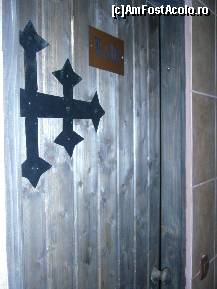 [P27] Restaurantul Excalibur (Castelul) din str. Academiei 39-41 usa de la toaleta doamnelor » foto by magdalena
 - 
<span class="allrVoted glyphicon glyphicon-heart hidden" id="av91055"></span>
<a class="m-l-10 hidden" id="sv91055" onclick="voting_Foto_DelVot(,91055,4083)" role="button">șterge vot <span class="glyphicon glyphicon-remove"></span></a>
<a id="v991055" class=" c-red"  onclick="voting_Foto_SetVot(91055)" role="button"><span class="glyphicon glyphicon-heart-empty"></span> <b>LIKE</b> = Votează poza</a> <img class="hidden"  id="f91055W9" src="/imagini/loader.gif" border="0" /><span class="AjErrMes hidden" id="e91055ErM"></span>