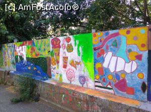 [P37] J ai bistrot, Calea Griviței 55, București, prin vecini » foto by Mioritik
 - 
<span class="allrVoted glyphicon glyphicon-heart hidden" id="av1245333"></span>
<a class="m-l-10 hidden" id="sv1245333" onclick="voting_Foto_DelVot(,1245333,4083)" role="button">șterge vot <span class="glyphicon glyphicon-remove"></span></a>
<a id="v91245333" class=" c-red"  onclick="voting_Foto_SetVot(1245333)" role="button"><span class="glyphicon glyphicon-heart-empty"></span> <b>LIKE</b> = Votează poza</a> <img class="hidden"  id="f1245333W9" src="/imagini/loader.gif" border="0" /><span class="AjErrMes hidden" id="e1245333ErM"></span>