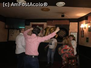 [P21] High Life Tavern & Pub - pe ringul de dans 'Ca la douăzeci de ani' » foto by nicole33
 - 
<span class="allrVoted glyphicon glyphicon-heart hidden" id="av1063771"></span>
<a class="m-l-10 hidden" id="sv1063771" onclick="voting_Foto_DelVot(,1063771,4083)" role="button">șterge vot <span class="glyphicon glyphicon-remove"></span></a>
<a id="v91063771" class=" c-red"  onclick="voting_Foto_SetVot(1063771)" role="button"><span class="glyphicon glyphicon-heart-empty"></span> <b>LIKE</b> = Votează poza</a> <img class="hidden"  id="f1063771W9" src="/imagini/loader.gif" border="0" /><span class="AjErrMes hidden" id="e1063771ErM"></span>