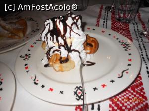 [P18] Crama Domnească - Profiterol, un desert pretențios.  » foto by iulianic
 - 
<span class="allrVoted glyphicon glyphicon-heart hidden" id="av804380"></span>
<a class="m-l-10 hidden" id="sv804380" onclick="voting_Foto_DelVot(,804380,4083)" role="button">șterge vot <span class="glyphicon glyphicon-remove"></span></a>
<a id="v9804380" class=" c-red"  onclick="voting_Foto_SetVot(804380)" role="button"><span class="glyphicon glyphicon-heart-empty"></span> <b>LIKE</b> = Votează poza</a> <img class="hidden"  id="f804380W9" src="/imagini/loader.gif" border="0" /><span class="AjErrMes hidden" id="e804380ErM"></span>