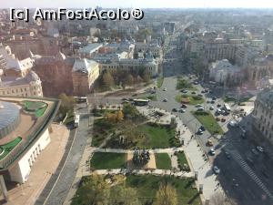 P27 [DEC-2016] Piata Universitatii vazuta de la etajul 21 al hotelului InterContinental intr-o zi senina de toamna. 