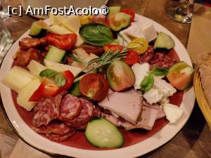 [P09] Băcănia Veche / Romană; charcuterie românească » foto by crismis
 - 
<span class="allrVoted glyphicon glyphicon-heart hidden" id="av1420525"></span>
<a class="m-l-10 hidden" id="sv1420525" onclick="voting_Foto_DelVot(,1420525,4083)" role="button">șterge vot <span class="glyphicon glyphicon-remove"></span></a>
<a id="v91420525" class=" c-red"  onclick="voting_Foto_SetVot(1420525)" role="button"><span class="glyphicon glyphicon-heart-empty"></span> <b>LIKE</b> = Votează poza</a> <img class="hidden"  id="f1420525W9" src="/imagini/loader.gif" border="0" /><span class="AjErrMes hidden" id="e1420525ErM"></span>