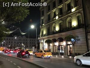 [P01] Calea Victoriei seara - in plan apropiat restaurantul Capitol iar in plan secund Hotel Bulevard » foto by mishu
 - 
<span class="allrVoted glyphicon glyphicon-heart hidden" id="av1191548"></span>
<a class="m-l-10 hidden" id="sv1191548" onclick="voting_Foto_DelVot(,1191548,4083)" role="button">șterge vot <span class="glyphicon glyphicon-remove"></span></a>
<a id="v91191548" class=" c-red"  onclick="voting_Foto_SetVot(1191548)" role="button"><span class="glyphicon glyphicon-heart-empty"></span> <b>LIKE</b> = Votează poza</a> <img class="hidden"  id="f1191548W9" src="/imagini/loader.gif" border="0" /><span class="AjErrMes hidden" id="e1191548ErM"></span>