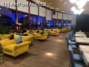 [P37] Aria TNB - stanga zona de launge si dreata zona de restaurant » foto by mishu
 - 
<span class="allrVoted glyphicon glyphicon-heart hidden" id="av1363364"></span>
<a class="m-l-10 hidden" id="sv1363364" onclick="voting_Foto_DelVot(,1363364,4083)" role="button">șterge vot <span class="glyphicon glyphicon-remove"></span></a>
<a id="v91363364" class=" c-red"  onclick="voting_Foto_SetVot(1363364)" role="button"><span class="glyphicon glyphicon-heart-empty"></span> <b>LIKE</b> = Votează poza</a> <img class="hidden"  id="f1363364W9" src="/imagini/loader.gif" border="0" /><span class="AjErrMes hidden" id="e1363364ErM"></span>