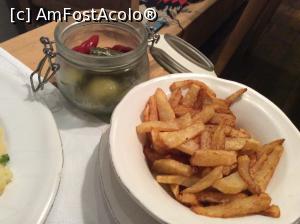 [P10] Lacrimi si Sfinti - cartofi prajiti si muraturi » foto by mishu
 - 
<span class="allrVoted glyphicon glyphicon-heart hidden" id="av783189"></span>
<a class="m-l-10 hidden" id="sv783189" onclick="voting_Foto_DelVot(,783189,4083)" role="button">șterge vot <span class="glyphicon glyphicon-remove"></span></a>
<a id="v9783189" class=" c-red"  onclick="voting_Foto_SetVot(783189)" role="button"><span class="glyphicon glyphicon-heart-empty"></span> <b>LIKE</b> = Votează poza</a> <img class="hidden"  id="f783189W9" src="/imagini/loader.gif" border="0" /><span class="AjErrMes hidden" id="e783189ErM"></span>