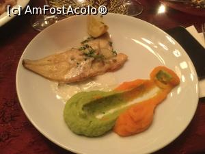 [P31] Restaurantul Belmondo - cred ca mai de regim de atat nu se poate, pestele si cu cele doua tipuri de piure » foto by mishu
 - 
<span class="allrVoted glyphicon glyphicon-heart hidden" id="av935256"></span>
<a class="m-l-10 hidden" id="sv935256" onclick="voting_Foto_DelVot(,935256,4083)" role="button">șterge vot <span class="glyphicon glyphicon-remove"></span></a>
<a id="v9935256" class=" c-red"  onclick="voting_Foto_SetVot(935256)" role="button"><span class="glyphicon glyphicon-heart-empty"></span> <b>LIKE</b> = Votează poza</a> <img class="hidden"  id="f935256W9" src="/imagini/loader.gif" border="0" /><span class="AjErrMes hidden" id="e935256ErM"></span>