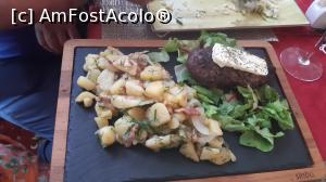 P13 [JUN-2021] Restaurantul Antique - una din specialitățile de vită