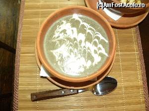 [P02] Supa crema de legume. Horezu Pub. » foto by AndreeaRPN
 - 
<span class="allrVoted glyphicon glyphicon-heart hidden" id="av609558"></span>
<a class="m-l-10 hidden" id="sv609558" onclick="voting_Foto_DelVot(,609558,4083)" role="button">șterge vot <span class="glyphicon glyphicon-remove"></span></a>
<a id="v9609558" class=" c-red"  onclick="voting_Foto_SetVot(609558)" role="button"><span class="glyphicon glyphicon-heart-empty"></span> <b>LIKE</b> = Votează poza</a> <img class="hidden"  id="f609558W9" src="/imagini/loader.gif" border="0" /><span class="AjErrMes hidden" id="e609558ErM"></span>