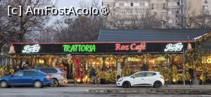 [P01] 1. Restaurantul văzut de peste drum. » foto by doinafil
 - 
<span class="allrVoted glyphicon glyphicon-heart hidden" id="av1515773"></span>
<a class="m-l-10 hidden" id="sv1515773" onclick="voting_Foto_DelVot(,1515773,4083)" role="button">șterge vot <span class="glyphicon glyphicon-remove"></span></a>
<a id="v91515773" class=" c-red"  onclick="voting_Foto_SetVot(1515773)" role="button"><span class="glyphicon glyphicon-heart-empty"></span> <b>LIKE</b> = Votează poza</a> <img class="hidden"  id="f1515773W9" src="/imagini/loader.gif" border="0" /><span class="AjErrMes hidden" id="e1515773ErM"></span>