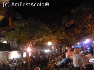 [P48] 45. În curtea mare, petrecerea continuă.  » foto by doinafil
 - 
<span class="allrVoted glyphicon glyphicon-heart hidden" id="av975687"></span>
<a class="m-l-10 hidden" id="sv975687" onclick="voting_Foto_DelVot(,975687,4083)" role="button">șterge vot <span class="glyphicon glyphicon-remove"></span></a>
<a id="v9975687" class=" c-red"  onclick="voting_Foto_SetVot(975687)" role="button"><span class="glyphicon glyphicon-heart-empty"></span> <b>LIKE</b> = Votează poza</a> <img class="hidden"  id="f975687W9" src="/imagini/loader.gif" border="0" /><span class="AjErrMes hidden" id="e975687ErM"></span>