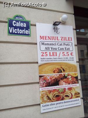 [P03] Restaurant Capitol – Bucuresti, Calea Victoriei, nr. 29 » foto by danaeldreny*
 - 
<span class="allrVoted glyphicon glyphicon-heart hidden" id="av856296"></span>
<a class="m-l-10 hidden" id="sv856296" onclick="voting_Foto_DelVot(,856296,4083)" role="button">șterge vot <span class="glyphicon glyphicon-remove"></span></a>
<a id="v9856296" class=" c-red"  onclick="voting_Foto_SetVot(856296)" role="button"><span class="glyphicon glyphicon-heart-empty"></span> <b>LIKE</b> = Votează poza</a> <img class="hidden"  id="f856296W9" src="/imagini/loader.gif" border="0" /><span class="AjErrMes hidden" id="e856296ErM"></span>