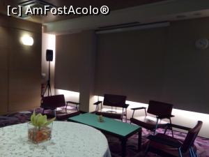 [P33] Hotel Double Tree by Hilton - M2, la mezanin, sala Van Gogh,  » foto by danaeldreny*
 - 
<span class="allrVoted glyphicon glyphicon-heart hidden" id="av906651"></span>
<a class="m-l-10 hidden" id="sv906651" onclick="voting_Foto_DelVot(,906651,4083)" role="button">șterge vot <span class="glyphicon glyphicon-remove"></span></a>
<a id="v9906651" class=" c-red"  onclick="voting_Foto_SetVot(906651)" role="button"><span class="glyphicon glyphicon-heart-empty"></span> <b>LIKE</b> = Votează poza</a> <img class="hidden"  id="f906651W9" src="/imagini/loader.gif" border="0" /><span class="AjErrMes hidden" id="e906651ErM"></span>