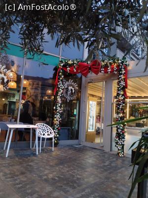 [P02] Galetto Osteria, vedere din stradă » foto by Michi
 - 
<span class="allrVoted glyphicon glyphicon-heart hidden" id="av1509736"></span>
<a class="m-l-10 hidden" id="sv1509736" onclick="voting_Foto_DelVot(,1509736,4083)" role="button">șterge vot <span class="glyphicon glyphicon-remove"></span></a>
<a id="v91509736" class=" c-red"  onclick="voting_Foto_SetVot(1509736)" role="button"><span class="glyphicon glyphicon-heart-empty"></span> <b>LIKE</b> = Votează poza</a> <img class="hidden"  id="f1509736W9" src="/imagini/loader.gif" border="0" /><span class="AjErrMes hidden" id="e1509736ErM"></span>