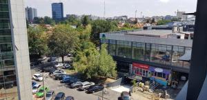 [P02] Latura mică a clădirii Agora. » foto by Michi <span class="label label-default labelC_thin small">NEVOTABILĂ</span>