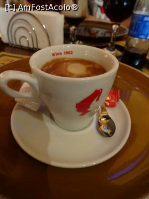 [P08] O cafea la Restaurant Casa Myt.  » foto by tata123 🔱
 - 
<span class="allrVoted glyphicon glyphicon-heart hidden" id="av929775"></span>
<a class="m-l-10 hidden" id="sv929775" onclick="voting_Foto_DelVot(,929775,4083)" role="button">șterge vot <span class="glyphicon glyphicon-remove"></span></a>
<a id="v9929775" class=" c-red"  onclick="voting_Foto_SetVot(929775)" role="button"><span class="glyphicon glyphicon-heart-empty"></span> <b>LIKE</b> = Votează poza</a> <img class="hidden"  id="f929775W9" src="/imagini/loader.gif" border="0" /><span class="AjErrMes hidden" id="e929775ErM"></span>