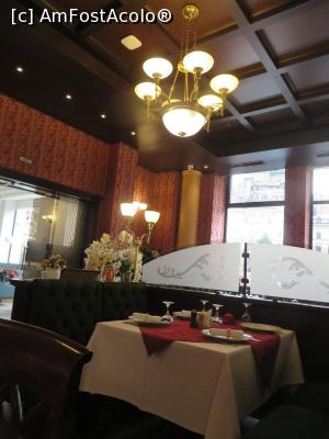 [P12] Separeuri - Restaurant Capitol.  » foto by tata123 🔱
 - 
<span class="allrVoted glyphicon glyphicon-heart hidden" id="av1040923"></span>
<a class="m-l-10 hidden" id="sv1040923" onclick="voting_Foto_DelVot(,1040923,4083)" role="button">șterge vot <span class="glyphicon glyphicon-remove"></span></a>
<a id="v91040923" class=" c-red"  onclick="voting_Foto_SetVot(1040923)" role="button"><span class="glyphicon glyphicon-heart-empty"></span> <b>LIKE</b> = Votează poza</a> <img class="hidden"  id="f1040923W9" src="/imagini/loader.gif" border="0" /><span class="AjErrMes hidden" id="e1040923ErM"></span>