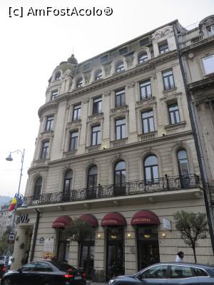 [P08] Fațadă laterală - Hotel Capitol.  » foto by tata123 🔱
 - 
<span class="allrVoted glyphicon glyphicon-heart hidden" id="av1040918"></span>
<a class="m-l-10 hidden" id="sv1040918" onclick="voting_Foto_DelVot(,1040918,4083)" role="button">șterge vot <span class="glyphicon glyphicon-remove"></span></a>
<a id="v91040918" class=" c-red"  onclick="voting_Foto_SetVot(1040918)" role="button"><span class="glyphicon glyphicon-heart-empty"></span> <b>LIKE</b> = Votează poza</a> <img class="hidden"  id="f1040918W9" src="/imagini/loader.gif" border="0" /><span class="AjErrMes hidden" id="e1040918ErM"></span>