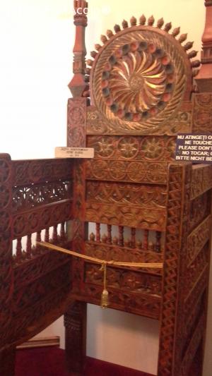 [P12] Jilţul domnitorului Petru Rareş - în muzeul Mănăstirii Moldoviţa » foto by gettyy
 - 
<span class="allrVoted glyphicon glyphicon-heart hidden" id="av706856"></span>
<a class="m-l-10 hidden" id="sv706856" onclick="voting_Foto_DelVot(,706856,4091)" role="button">șterge vot <span class="glyphicon glyphicon-remove"></span></a>
<a id="v9706856" class=" c-red"  onclick="voting_Foto_SetVot(706856)" role="button"><span class="glyphicon glyphicon-heart-empty"></span> <b>LIKE</b> = Votează poza</a> <img class="hidden"  id="f706856W9" src="/imagini/loader.gif" border="0" /><span class="AjErrMes hidden" id="e706856ErM"></span>