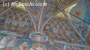 [P38] Pictură interioară în biserica Mănăstirii Putna » foto by gettyy
 - 
<span class="allrVoted glyphicon glyphicon-heart hidden" id="av706882"></span>
<a class="m-l-10 hidden" id="sv706882" onclick="voting_Foto_DelVot(,706882,4091)" role="button">șterge vot <span class="glyphicon glyphicon-remove"></span></a>
<a id="v9706882" class=" c-red"  onclick="voting_Foto_SetVot(706882)" role="button"><span class="glyphicon glyphicon-heart-empty"></span> <b>LIKE</b> = Votează poza</a> <img class="hidden"  id="f706882W9" src="/imagini/loader.gif" border="0" /><span class="AjErrMes hidden" id="e706882ErM"></span>