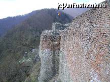 [P10] partea de sud a cetatii si casuta unde se plateste taxa si se gasesc suveniruri » foto by chelie_d
 - 
<span class="allrVoted glyphicon glyphicon-heart hidden" id="av66745"></span>
<a class="m-l-10 hidden" id="sv66745" onclick="voting_Foto_DelVot(,66745,4095)" role="button">șterge vot <span class="glyphicon glyphicon-remove"></span></a>
<a id="v966745" class=" c-red"  onclick="voting_Foto_SetVot(66745)" role="button"><span class="glyphicon glyphicon-heart-empty"></span> <b>LIKE</b> = Votează poza</a> <img class="hidden"  id="f66745W9" src="/imagini/loader.gif" border="0" /><span class="AjErrMes hidden" id="e66745ErM"></span>