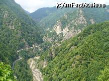 [P04] Cetatea Poienari - privelistea pe care o puteam admira » foto by ascent
 - 
<span class="allrVoted glyphicon glyphicon-heart hidden" id="av164989"></span>
<a class="m-l-10 hidden" id="sv164989" onclick="voting_Foto_DelVot(,164989,4095)" role="button">șterge vot <span class="glyphicon glyphicon-remove"></span></a>
<a id="v9164989" class=" c-red"  onclick="voting_Foto_SetVot(164989)" role="button"><span class="glyphicon glyphicon-heart-empty"></span> <b>LIKE</b> = Votează poza</a> <img class="hidden"  id="f164989W9" src="/imagini/loader.gif" border="0" /><span class="AjErrMes hidden" id="e164989ErM"></span>