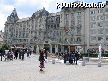 [P19] Imagine Piata Kossuth ....; in partea dreapta ( nu se vede in poza ) este Marea Biserica Reformata » foto by mirelutza
 - 
<span class="allrVoted glyphicon glyphicon-heart hidden" id="av130440"></span>
<a class="m-l-10 hidden" id="sv130440" onclick="voting_Foto_DelVot(,130440,4141)" role="button">șterge vot <span class="glyphicon glyphicon-remove"></span></a>
<a id="v9130440" class=" c-red"  onclick="voting_Foto_SetVot(130440)" role="button"><span class="glyphicon glyphicon-heart-empty"></span> <b>LIKE</b> = Votează poza</a> <img class="hidden"  id="f130440W9" src="/imagini/loader.gif" border="0" /><span class="AjErrMes hidden" id="e130440ErM"></span>