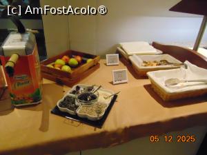 [P33] mic dejun hotel M » foto by Yolanda
 - 
<span class="allrVoted glyphicon glyphicon-heart hidden" id="av1511362"></span>
<a class="m-l-10 hidden" id="sv1511362" onclick="voting_Foto_DelVot(,1511362,4150)" role="button">șterge vot <span class="glyphicon glyphicon-remove"></span></a>
<a id="v91511362" class=" c-red"  onclick="voting_Foto_SetVot(1511362)" role="button"><span class="glyphicon glyphicon-heart-empty"></span> <b>LIKE</b> = Votează poza</a> <img class="hidden"  id="f1511362W9" src="/imagini/loader.gif" border="0" /><span class="AjErrMes hidden" id="e1511362ErM"></span>