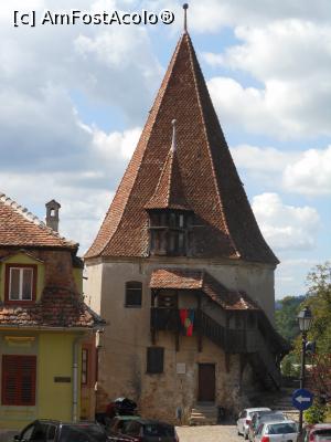 [P13] Sighișoara - Turn de apărare. Turnul Cizmarilor. » foto by iulianic
 - 
<span class="allrVoted glyphicon glyphicon-heart hidden" id="av1319989"></span>
<a class="m-l-10 hidden" id="sv1319989" onclick="voting_Foto_DelVot(,1319989,4175)" role="button">șterge vot <span class="glyphicon glyphicon-remove"></span></a>
<a id="v91319989" class=" c-red"  onclick="voting_Foto_SetVot(1319989)" role="button"><span class="glyphicon glyphicon-heart-empty"></span> <b>LIKE</b> = Votează poza</a> <img class="hidden"  id="f1319989W9" src="/imagini/loader.gif" border="0" /><span class="AjErrMes hidden" id="e1319989ErM"></span>