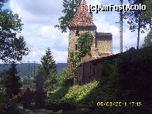 [P02] O casa interesanta. judecand dupa geamurile termopane de la unele ferestre cred ca este locuita » foto by Andrew22*
 - 
<span class="allrVoted glyphicon glyphicon-heart hidden" id="av260247"></span>
<a class="m-l-10 hidden" id="sv260247" onclick="voting_Foto_DelVot(,260247,4175)" role="button">șterge vot <span class="glyphicon glyphicon-remove"></span></a>
<a id="v9260247" class=" c-red"  onclick="voting_Foto_SetVot(260247)" role="button"><span class="glyphicon glyphicon-heart-empty"></span> <b>LIKE</b> = Votează poza</a> <img class="hidden"  id="f260247W9" src="/imagini/loader.gif" border="0" /><span class="AjErrMes hidden" id="e260247ErM"></span>