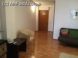 [P22] Hotel Roberto, Slanic Prahova - vedere din living spre usa de intrare/iesire » foto by mishu
 - 
<span class="allrVoted glyphicon glyphicon-heart hidden" id="av903547"></span>
<a class="m-l-10 hidden" id="sv903547" onclick="voting_Foto_DelVot(,903547,4177)" role="button">șterge vot <span class="glyphicon glyphicon-remove"></span></a>
<a id="v9903547" class=" c-red"  onclick="voting_Foto_SetVot(903547)" role="button"><span class="glyphicon glyphicon-heart-empty"></span> <b>LIKE</b> = Votează poza</a> <img class="hidden"  id="f903547W9" src="/imagini/loader.gif" border="0" /><span class="AjErrMes hidden" id="e903547ErM"></span>
