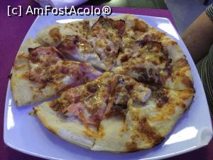 [P41] Hotel Roberto, Slanic Prahova - o pizza » foto by mishu
 - 
<span class="allrVoted glyphicon glyphicon-heart hidden" id="av903566"></span>
<a class="m-l-10 hidden" id="sv903566" onclick="voting_Foto_DelVot(,903566,4177)" role="button">șterge vot <span class="glyphicon glyphicon-remove"></span></a>
<a id="v9903566" class=" c-red"  onclick="voting_Foto_SetVot(903566)" role="button"><span class="glyphicon glyphicon-heart-empty"></span> <b>LIKE</b> = Votează poza</a> <img class="hidden"  id="f903566W9" src="/imagini/loader.gif" border="0" /><span class="AjErrMes hidden" id="e903566ErM"></span>