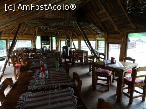 [P16] În restaurantul cabanei. » foto by tata123 🔱
 - 
<span class="allrVoted glyphicon glyphicon-heart hidden" id="av1308954"></span>
<a class="m-l-10 hidden" id="sv1308954" onclick="voting_Foto_DelVot(,1308954,4190)" role="button">șterge vot <span class="glyphicon glyphicon-remove"></span></a>
<a id="v91308954" class=" c-red"  onclick="voting_Foto_SetVot(1308954)" role="button"><span class="glyphicon glyphicon-heart-empty"></span> <b>LIKE</b> = Votează poza</a> <img class="hidden"  id="f1308954W9" src="/imagini/loader.gif" border="0" /><span class="AjErrMes hidden" id="e1308954ErM"></span>