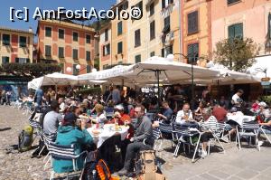 [P12] Terasă în Portofino » foto by micos
 - 
<span class="allrVoted glyphicon glyphicon-heart hidden" id="av1376242"></span>
<a class="m-l-10 hidden" id="sv1376242" onclick="voting_Foto_DelVot(,1376242,4285)" role="button">șterge vot <span class="glyphicon glyphicon-remove"></span></a>
<a id="v91376242" class=" c-red"  onclick="voting_Foto_SetVot(1376242)" role="button"><span class="glyphicon glyphicon-heart-empty"></span> <b>LIKE</b> = Votează poza</a> <img class="hidden"  id="f1376242W9" src="/imagini/loader.gif" border="0" /><span class="AjErrMes hidden" id="e1376242ErM"></span>