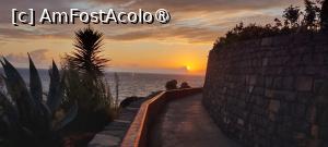 [P03] Apusul inspre Camara de Lobos » foto by lottee7
 - 
<span class="allrVoted glyphicon glyphicon-heart hidden" id="av1397370"></span>
<a class="m-l-10 hidden" id="sv1397370" onclick="voting_Foto_DelVot(,1397370,4289)" role="button">șterge vot <span class="glyphicon glyphicon-remove"></span></a>
<a id="v91397370" class=" c-red"  onclick="voting_Foto_SetVot(1397370)" role="button"><span class="glyphicon glyphicon-heart-empty"></span> <b>LIKE</b> = Votează poza</a> <img class="hidden"  id="f1397370W9" src="/imagini/loader.gif" border="0" /><span class="AjErrMes hidden" id="e1397370ErM"></span>