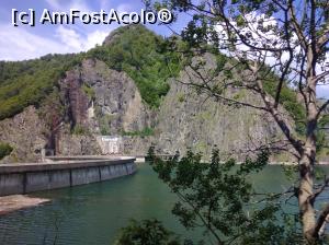 [P14] Barajul și lacul Vidraru » foto by Mioritik
 - 
<span class="allrVoted glyphicon glyphicon-heart hidden" id="av1233487"></span>
<a class="m-l-10 hidden" id="sv1233487" onclick="voting_Foto_DelVot(,1233487,4399)" role="button">șterge vot <span class="glyphicon glyphicon-remove"></span></a>
<a id="v91233487" class=" c-red"  onclick="voting_Foto_SetVot(1233487)" role="button"><span class="glyphicon glyphicon-heart-empty"></span> <b>LIKE</b> = Votează poza</a> <img class="hidden"  id="f1233487W9" src="/imagini/loader.gif" border="0" /><span class="AjErrMes hidden" id="e1233487ErM"></span>