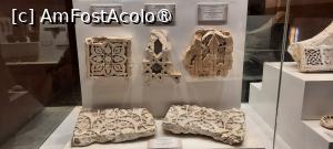 [P44] Marrakech, Medresa Ben Youssef, Artefacte recuperate la renovarea Medresei » foto by mprofeanu
 - 
<span class="allrVoted glyphicon glyphicon-heart hidden" id="av1505102"></span>
<a class="m-l-10 hidden" id="sv1505102" onclick="voting_Foto_DelVot(,1505102,4416)" role="button">șterge vot <span class="glyphicon glyphicon-remove"></span></a>
<a id="v91505102" class=" c-red"  onclick="voting_Foto_SetVot(1505102)" role="button"><span class="glyphicon glyphicon-heart-empty"></span> <b>LIKE</b> = Votează poza</a> <img class="hidden"  id="f1505102W9" src="/imagini/loader.gif" border="0" /><span class="AjErrMes hidden" id="e1505102ErM"></span>