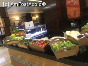 [P06] Restaurant Mediteranean, aici alegeai legumele pentru a iti face o salata cum doresti tu.  » foto by Lauralaura
 - 
<span class="allrVoted glyphicon glyphicon-heart hidden" id="av1086539"></span>
<a class="m-l-10 hidden" id="sv1086539" onclick="voting_Foto_DelVot(,1086539,4459)" role="button">șterge vot <span class="glyphicon glyphicon-remove"></span></a>
<a id="v91086539" class=" c-red"  onclick="voting_Foto_SetVot(1086539)" role="button"><span class="glyphicon glyphicon-heart-empty"></span> <b>LIKE</b> = Votează poza</a> <img class="hidden"  id="f1086539W9" src="/imagini/loader.gif" border="0" /><span class="AjErrMes hidden" id="e1086539ErM"></span>