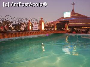 [P39] Barul din Piscina - la apus :))  » foto by Corina711
 - 
<span class="allrVoted glyphicon glyphicon-heart hidden" id="av1113285"></span>
<a class="m-l-10 hidden" id="sv1113285" onclick="voting_Foto_DelVot(,1113285,4459)" role="button">șterge vot <span class="glyphicon glyphicon-remove"></span></a>
<a id="v91113285" class=" c-red"  onclick="voting_Foto_SetVot(1113285)" role="button"><span class="glyphicon glyphicon-heart-empty"></span> <b>LIKE</b> = Votează poza</a> <img class="hidden"  id="f1113285W9" src="/imagini/loader.gif" border="0" /><span class="AjErrMes hidden" id="e1113285ErM"></span>