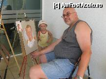 [P10] Un artist adevarat si foarte parolist, am dat comanda cu o zi inainte sa plecam, a doua zi a fost gata, desi mai avea multe lucrari, pt cine il intereseaza, puteti trimite poze prin mail, si veti avea niste tablouri f. frumoase, am cartea de vizita » foto by mikulis
 - 
<span class="allrVoted glyphicon glyphicon-heart hidden" id="av181261"></span>
<a class="m-l-10 hidden" id="sv181261" onclick="voting_Foto_DelVot(,181261,4490)" role="button">șterge vot <span class="glyphicon glyphicon-remove"></span></a>
<a id="v9181261" class=" c-red"  onclick="voting_Foto_SetVot(181261)" role="button"><span class="glyphicon glyphicon-heart-empty"></span> <b>LIKE</b> = Votează poza</a> <img class="hidden"  id="f181261W9" src="/imagini/loader.gif" border="0" /><span class="AjErrMes hidden" id="e181261ErM"></span>