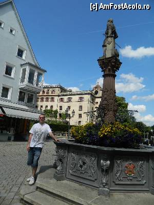 [P10] In fata primariei, la Marktbrunnen » foto by ciprian.dima
 - 
<span class="allrVoted glyphicon glyphicon-heart hidden" id="av358410"></span>
<a class="m-l-10 hidden" id="sv358410" onclick="voting_Foto_DelVot(,358410,4539)" role="button">șterge vot <span class="glyphicon glyphicon-remove"></span></a>
<a id="v9358410" class=" c-red"  onclick="voting_Foto_SetVot(358410)" role="button"><span class="glyphicon glyphicon-heart-empty"></span> <b>LIKE</b> = Votează poza</a> <img class="hidden"  id="f358410W9" src="/imagini/loader.gif" border="0" /><span class="AjErrMes hidden" id="e358410ErM"></span>