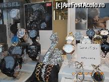 [P18] Lebada Swarovski- magazin de bijuterii si ceasuri in Elvetia » foto by carmen_22_09
 - 
<span class="allrVoted glyphicon glyphicon-heart hidden" id="av493630"></span>
<a class="m-l-10 hidden" id="sv493630" onclick="voting_Foto_DelVot(,493630,4541)" role="button">șterge vot <span class="glyphicon glyphicon-remove"></span></a>
<a id="v9493630" class=" c-red"  onclick="voting_Foto_SetVot(493630)" role="button"><span class="glyphicon glyphicon-heart-empty"></span> <b>LIKE</b> = Votează poza</a> <img class="hidden"  id="f493630W9" src="/imagini/loader.gif" border="0" /><span class="AjErrMes hidden" id="e493630ErM"></span>