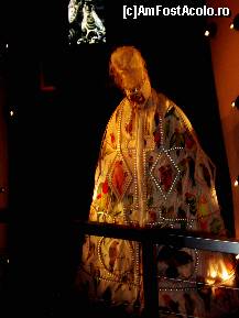 [P12] Haina tesuta cu fir de aur si placata cu bijuterii » foto by dananecula*
 - 
<span class="allrVoted glyphicon glyphicon-heart hidden" id="av41419"></span>
<a class="m-l-10 hidden" id="sv41419" onclick="voting_Foto_DelVot(,41419,4541)" role="button">șterge vot <span class="glyphicon glyphicon-remove"></span></a>
<a id="v941419" class=" c-red"  onclick="voting_Foto_SetVot(41419)" role="button"><span class="glyphicon glyphicon-heart-empty"></span> <b>LIKE</b> = Votează poza</a> <img class="hidden"  id="f41419W9" src="/imagini/loader.gif" border="0" /><span class="AjErrMes hidden" id="e41419ErM"></span>