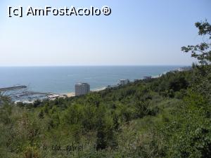 [P22] Vedere de sus asupra stațiunii din cătunul de lângă stația de autobuz Panorama » foto by cod_gabriel
 - 
<span class="allrVoted glyphicon glyphicon-heart hidden" id="av1257963"></span>
<a class="m-l-10 hidden" id="sv1257963" onclick="voting_Foto_DelVot(,1257963,4546)" role="button">șterge vot <span class="glyphicon glyphicon-remove"></span></a>
<a id="v91257963" class=" c-red"  onclick="voting_Foto_SetVot(1257963)" role="button"><span class="glyphicon glyphicon-heart-empty"></span> <b>LIKE</b> = Votează poza</a> <img class="hidden"  id="f1257963W9" src="/imagini/loader.gif" border="0" /><span class="AjErrMes hidden" id="e1257963ErM"></span>